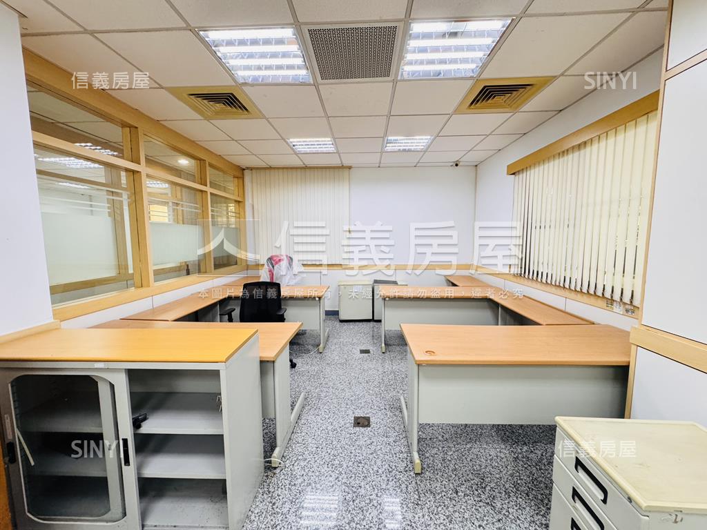崇善面寬約十九米店霸房屋室內格局與周邊環境