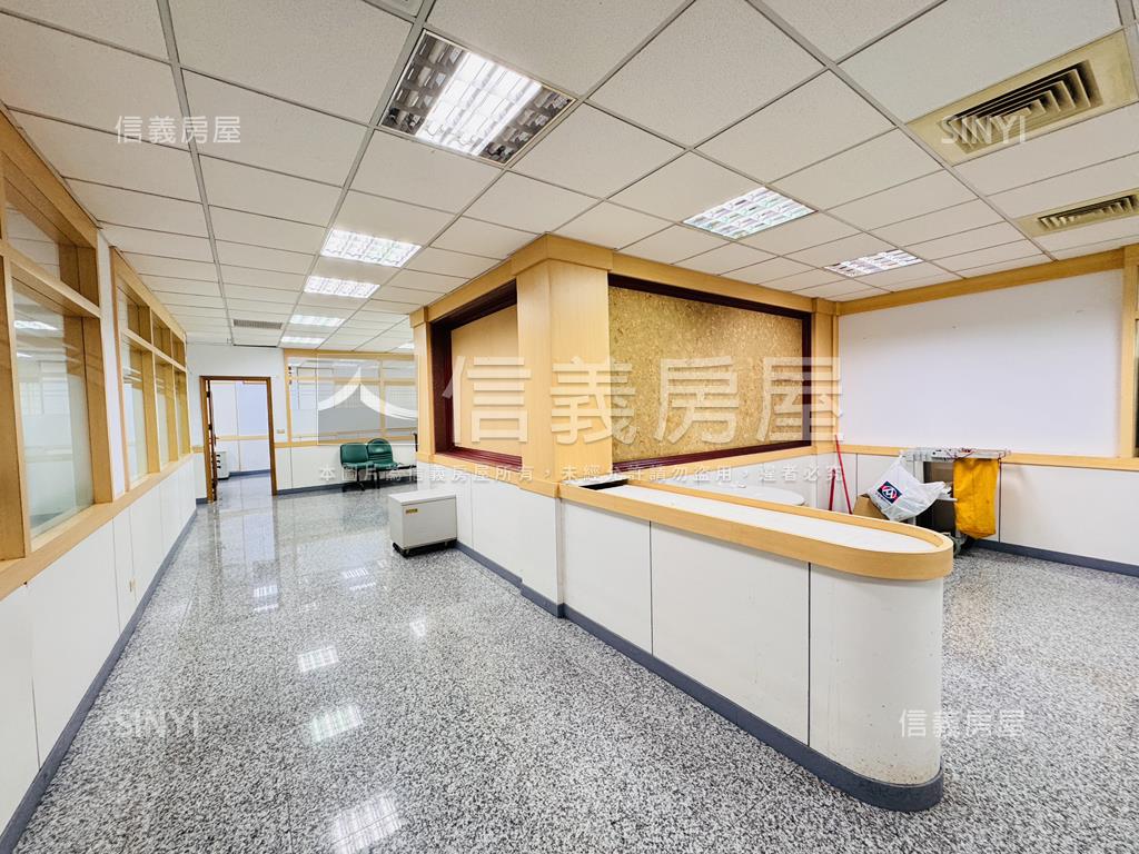 崇善面寬約十九米店霸房屋室內格局與周邊環境