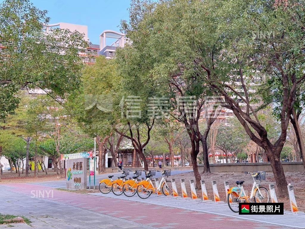 聯上康橋Ｂ１面公園景觀宅房屋室內格局與周邊環境