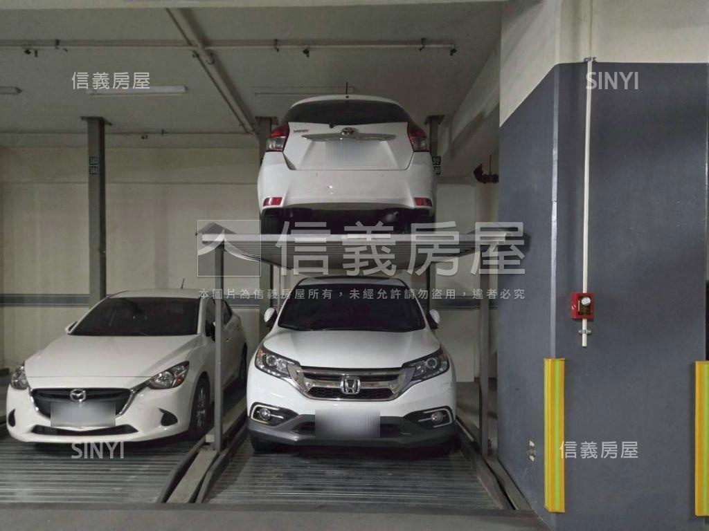十期大空間美２房車位房屋室內格局與周邊環境