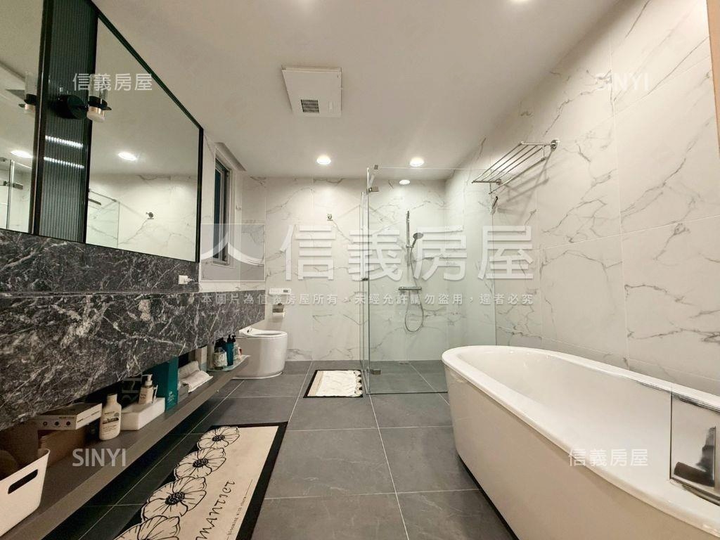 水精湛。精緻三房雙平車房屋室內格局與周邊環境