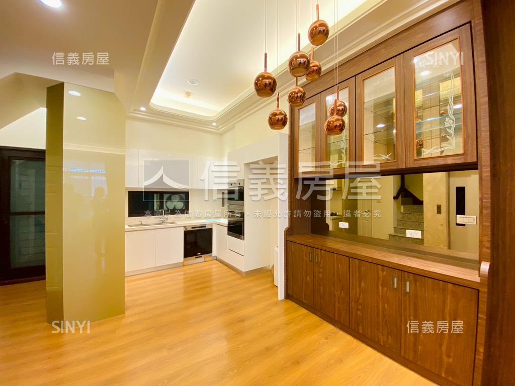 寶格麗莊園大面寬電梯別墅房屋室內格局與周邊環境