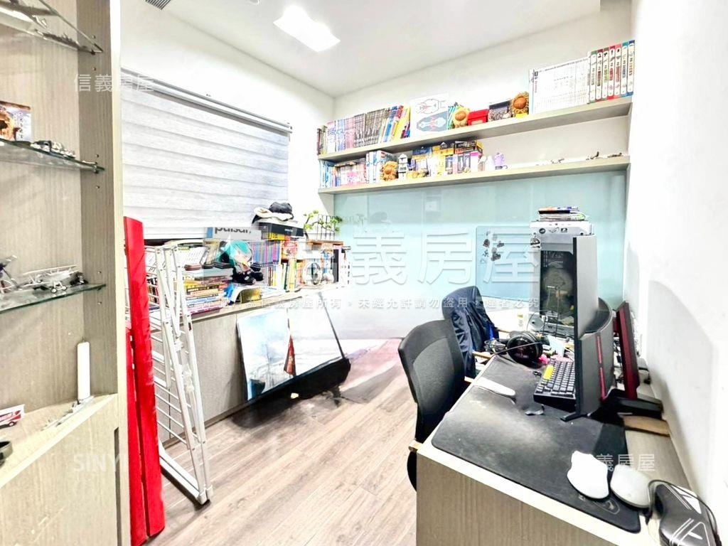 淞暘富逸四房大車位房屋室內格局與周邊環境