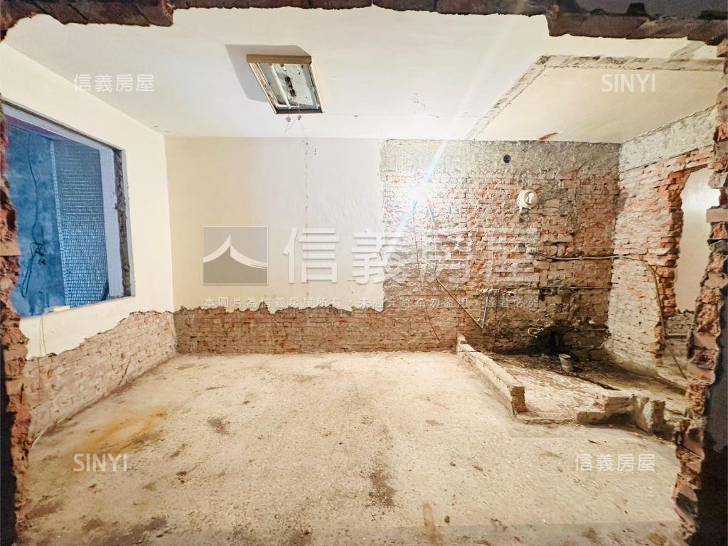 康泰邊間圓夢一樓房屋室內格局與周邊環境