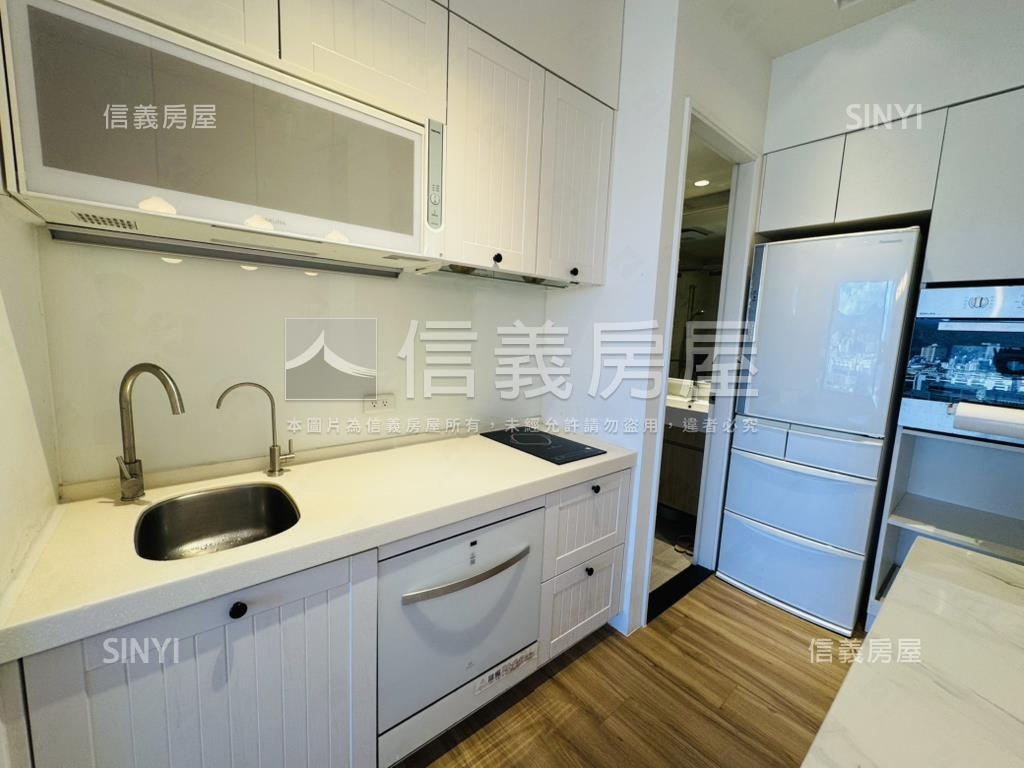 翔譽愛力高樓山景房屋室內格局與周邊環境