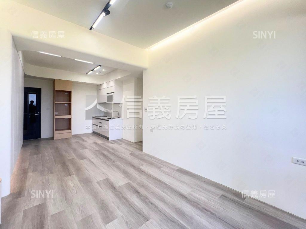 卓悅卓岳三房雙車位房屋室內格局與周邊環境