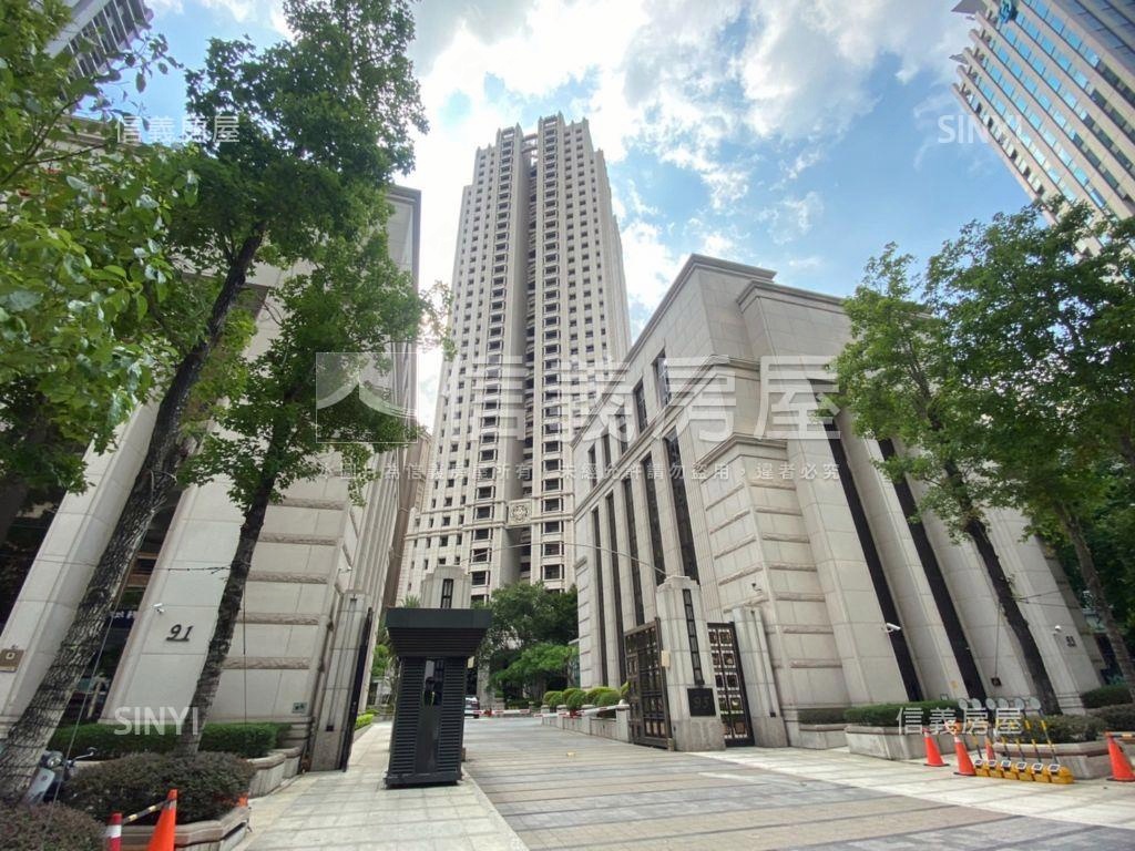 總太東方帝國１７樓視野戶房屋室內格局與周邊環境