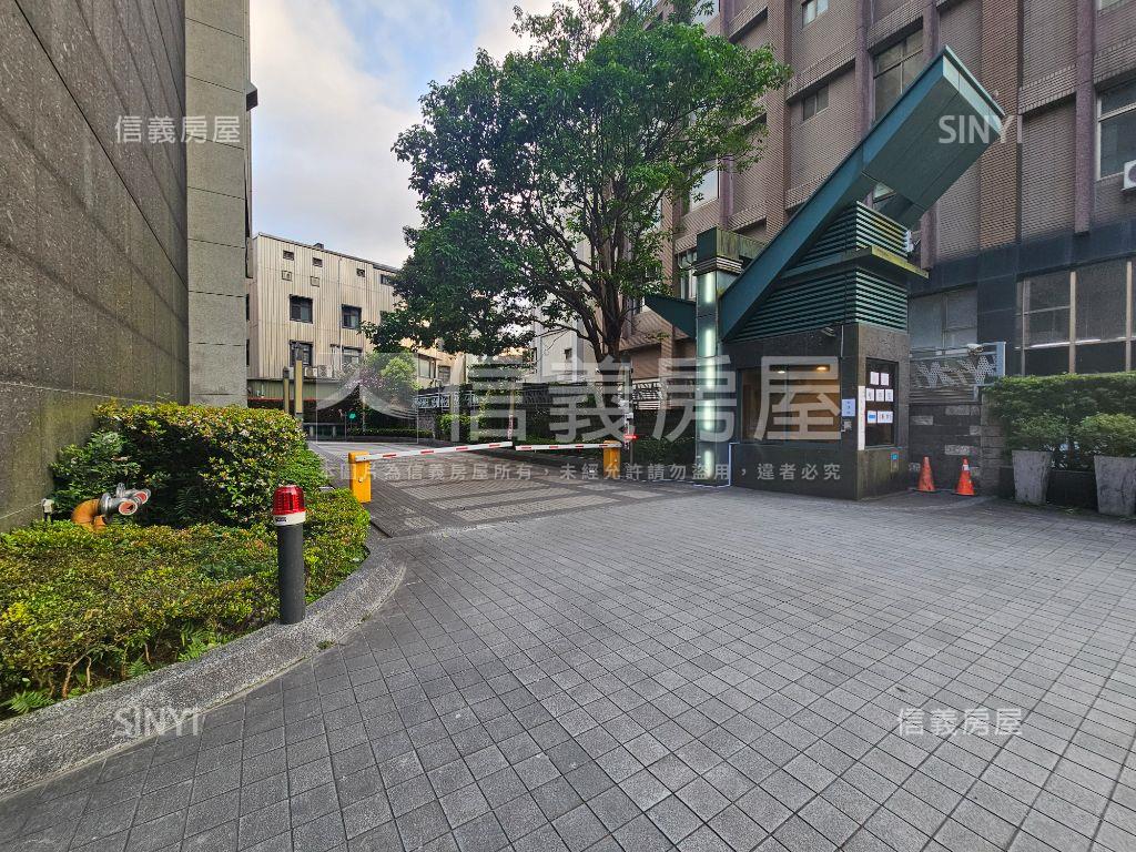 吉璞長虹稀有邊間房屋室內格局與周邊環境