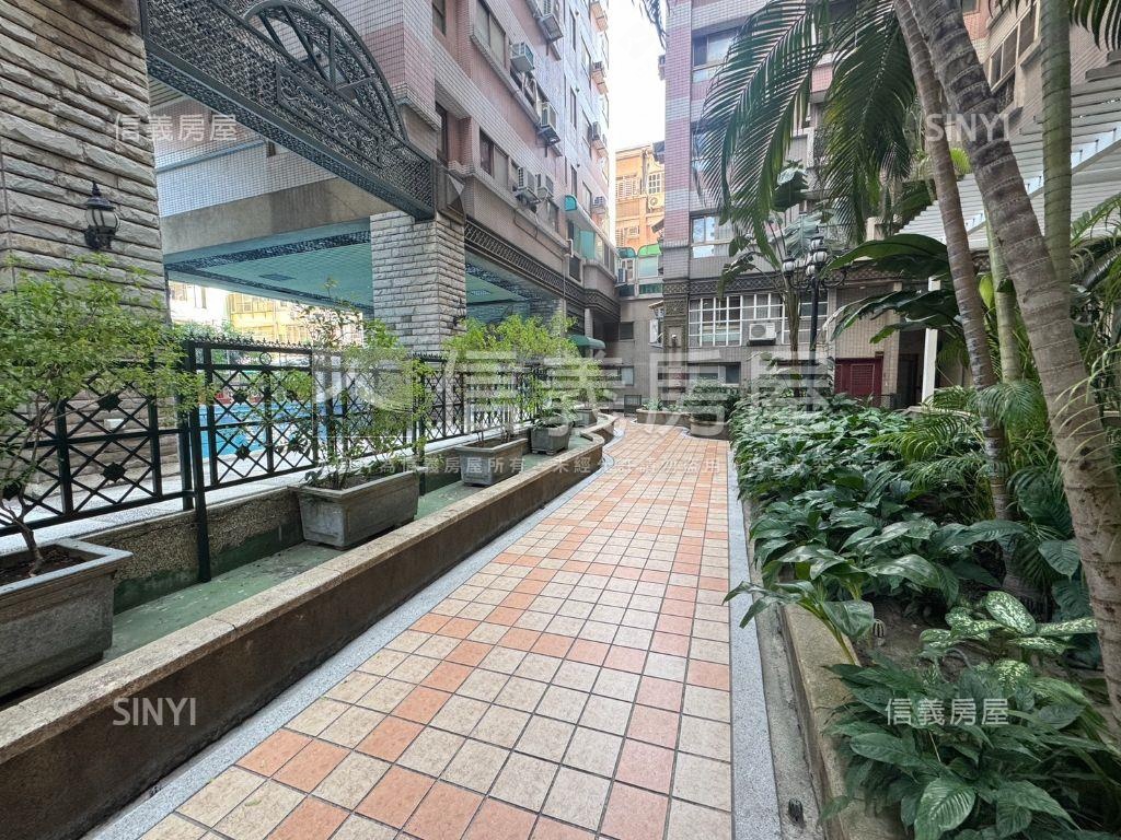 夯！檸檬樹三期三房平車位房屋室內格局與周邊環境