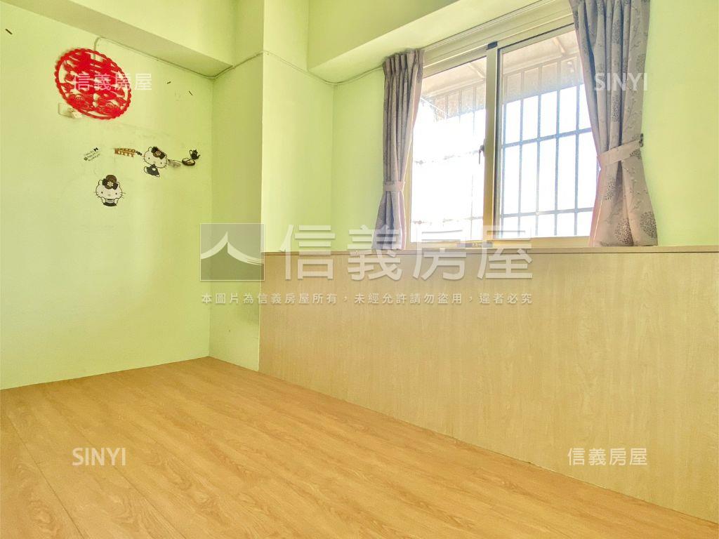 低總價｜三房｜附車位房屋室內格局與周邊環境