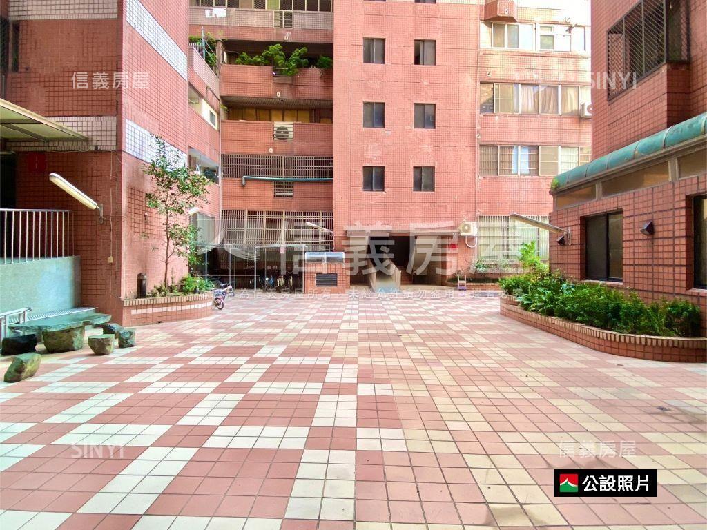 低總價｜三房｜附車位房屋室內格局與周邊環境