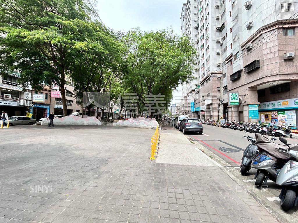 南區溫馨三房車位美屋房屋室內格局與周邊環境