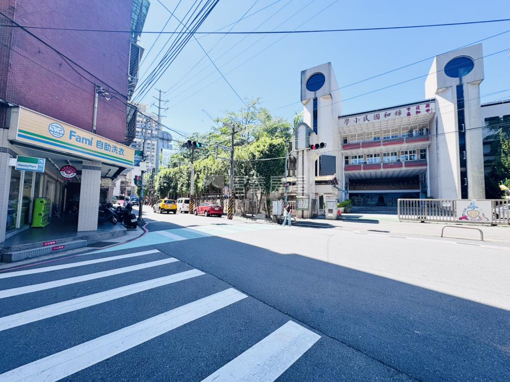 錦和商圈美麗一樓房屋室內格局與周邊環境