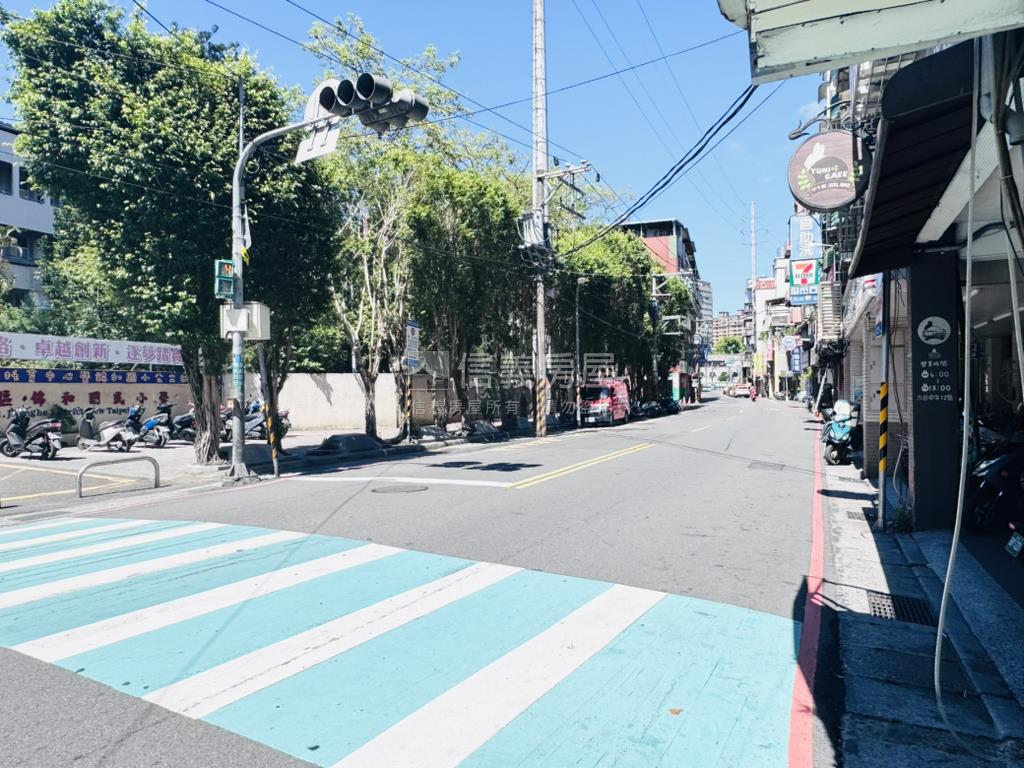 錦和商圈美麗一樓房屋室內格局與周邊環境