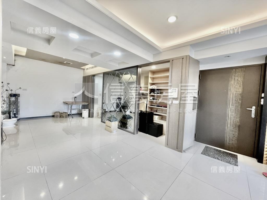 大庭新村Ａ型４房車位房屋室內格局與周邊環境