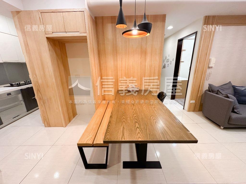 藍田公園高樓三房平車房屋室內格局與周邊環境