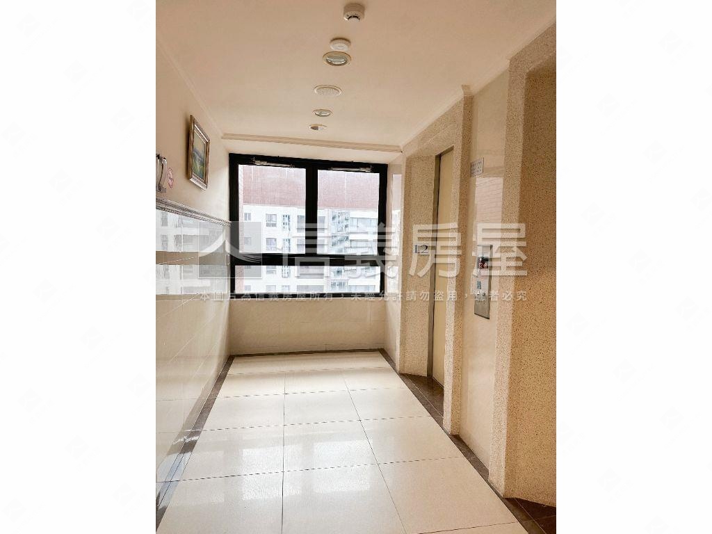 藍田公園高樓三房平車房屋室內格局與周邊環境