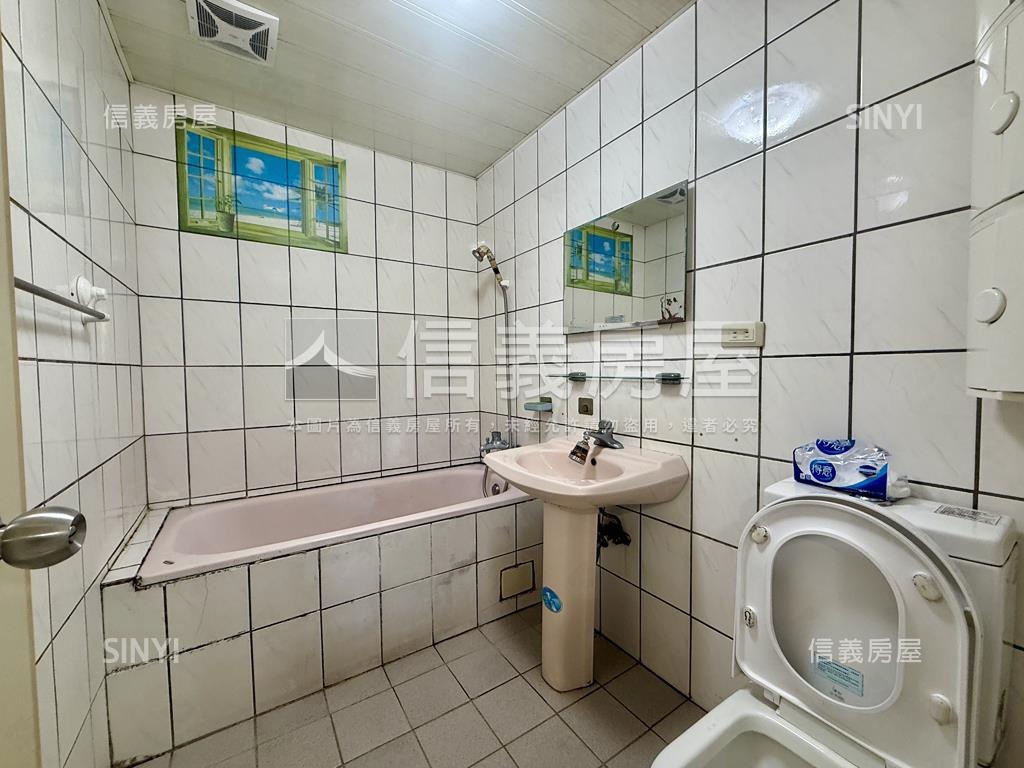 鴻莊萌美心世界房屋室內格局與周邊環境