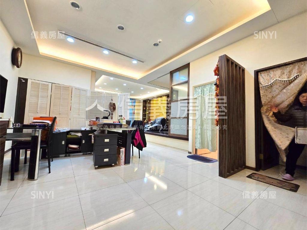 長興路稀有面寬大空間一樓房屋室內格局與周邊環境