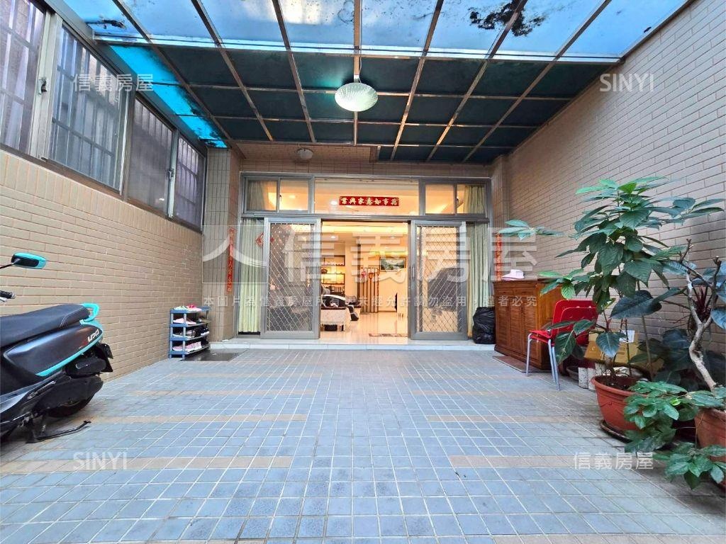 長興路稀有面寬大空間一樓房屋室內格局與周邊環境