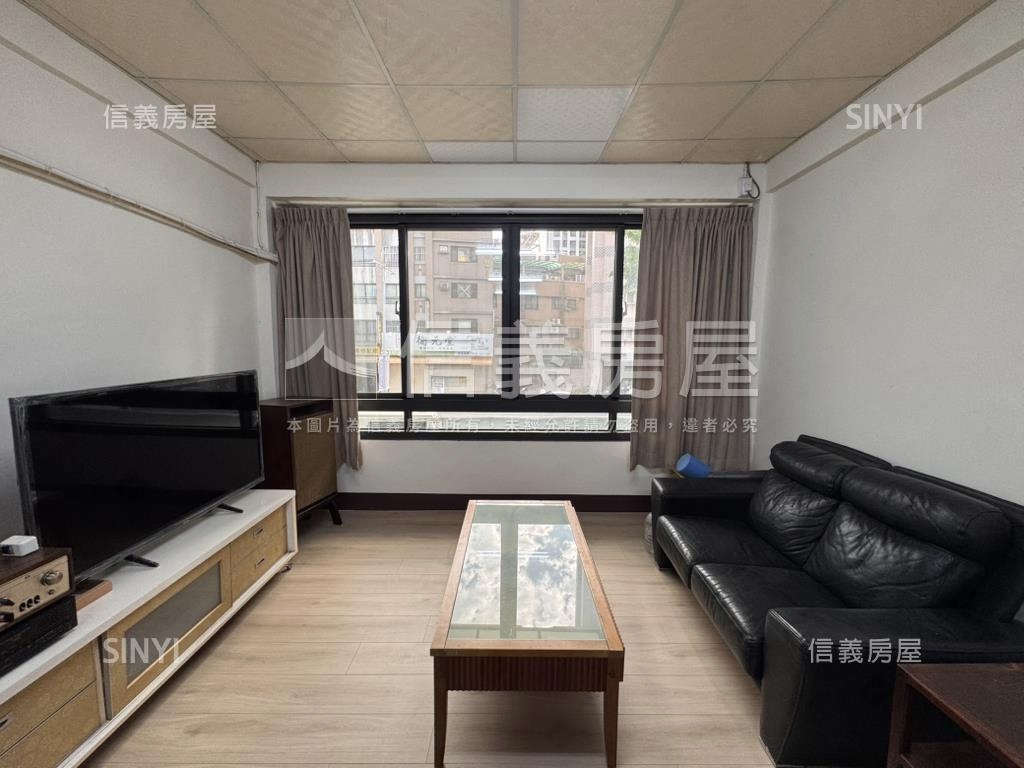 近興大透天房屋室內格局與周邊環境