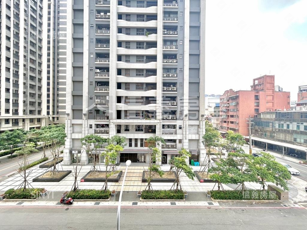 總圓上城四房美屋房屋室內格局與周邊環境