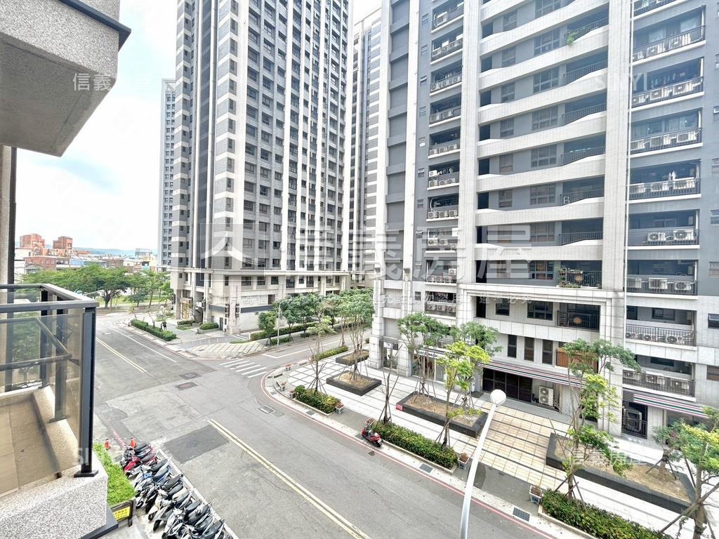 總圓上城四房美屋房屋室內格局與周邊環境