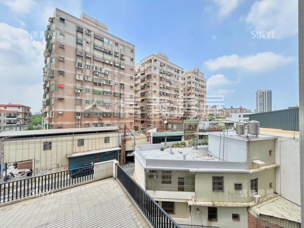 總圓上城四房美屋房屋室內格局與周邊環境