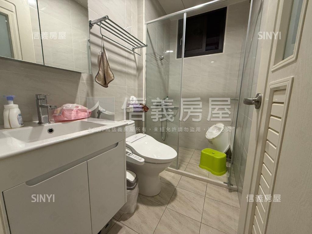 惠來上景百萬裝潢三房車位房屋室內格局與周邊環境