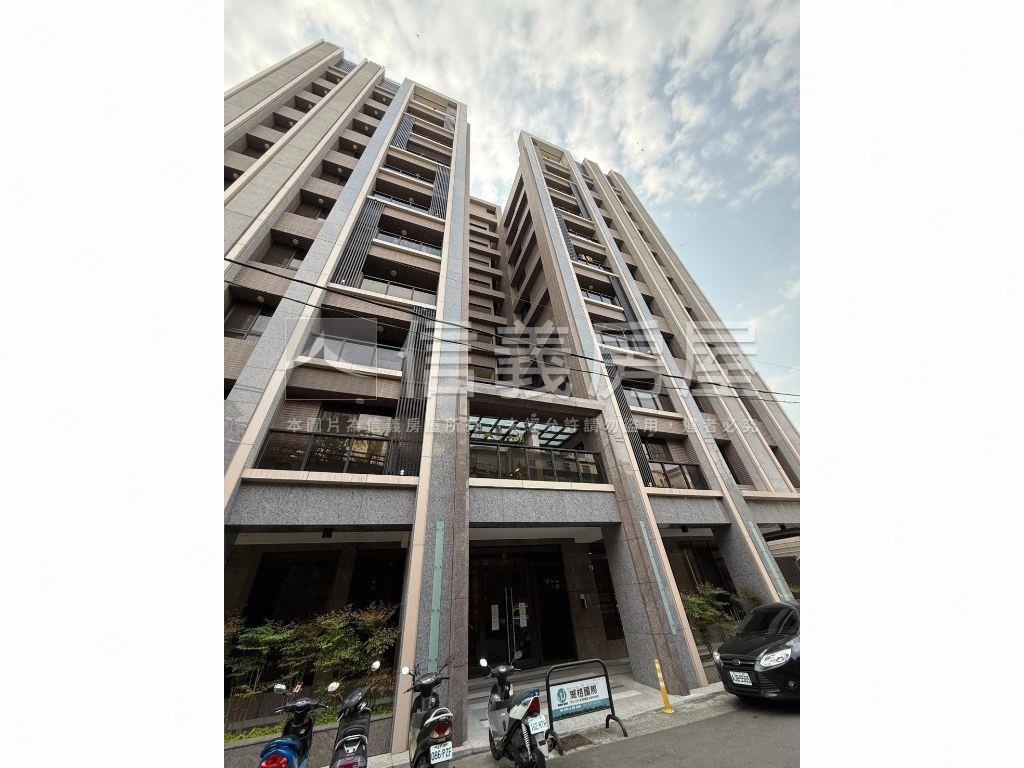 惠來上景百萬裝潢三房車位房屋室內格局與周邊環境