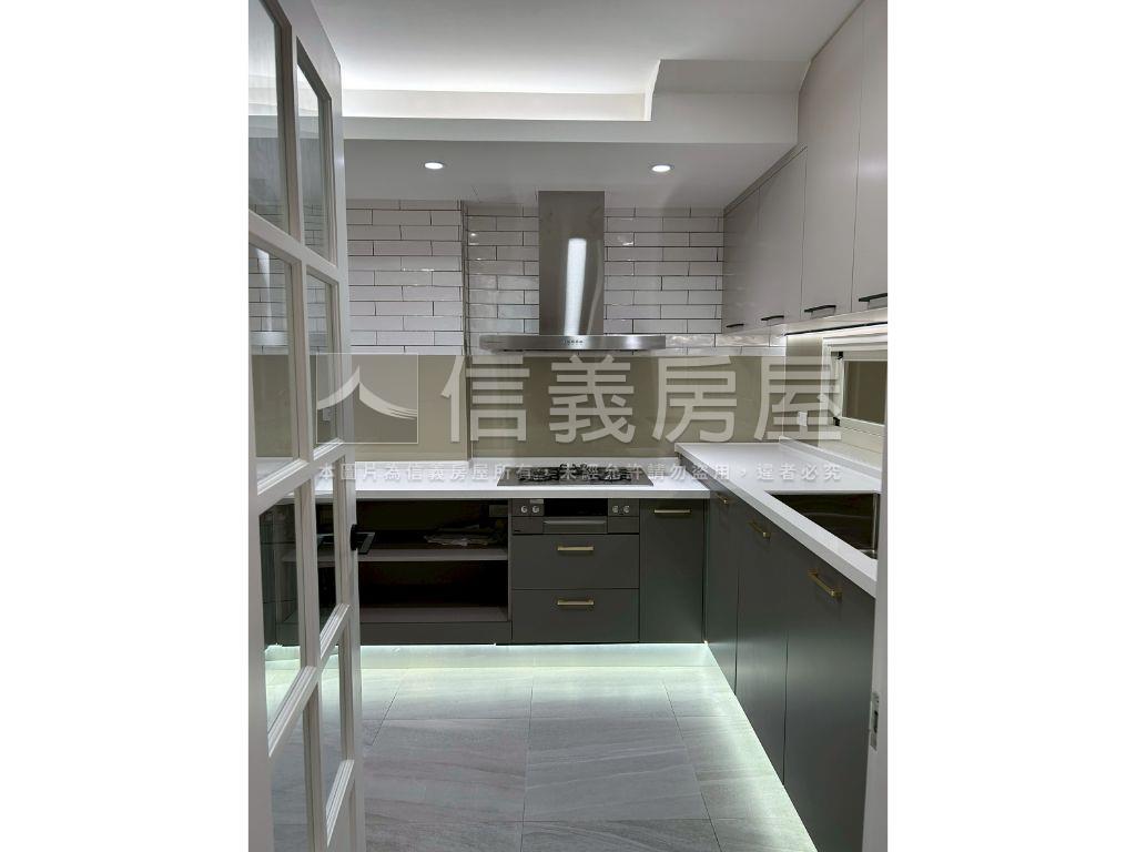 凡爾賽宮房屋室內格局與周邊環境