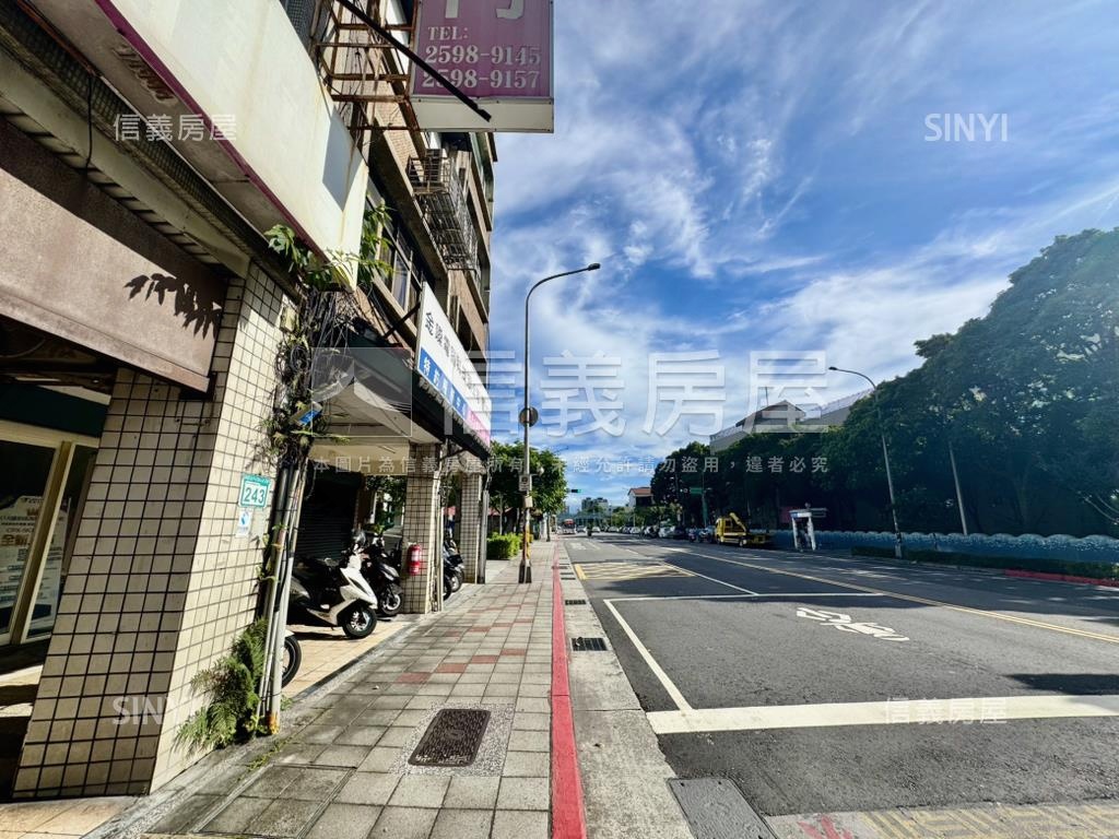 店長推薦誠意出售房屋室內格局與周邊環境