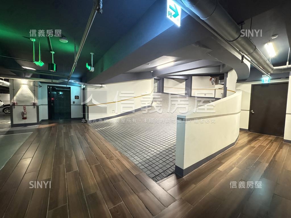 長庚Ａ８璽來登套房美屋房屋室內格局與周邊環境