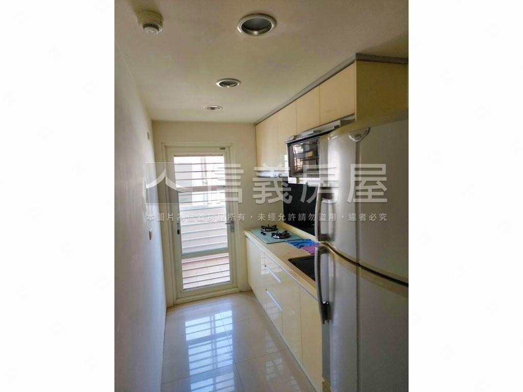 近藝文特區採光美兩房房屋室內格局與周邊環境