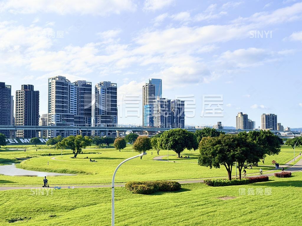 三重雙捷運力璞立房屋室內格局與周邊環境