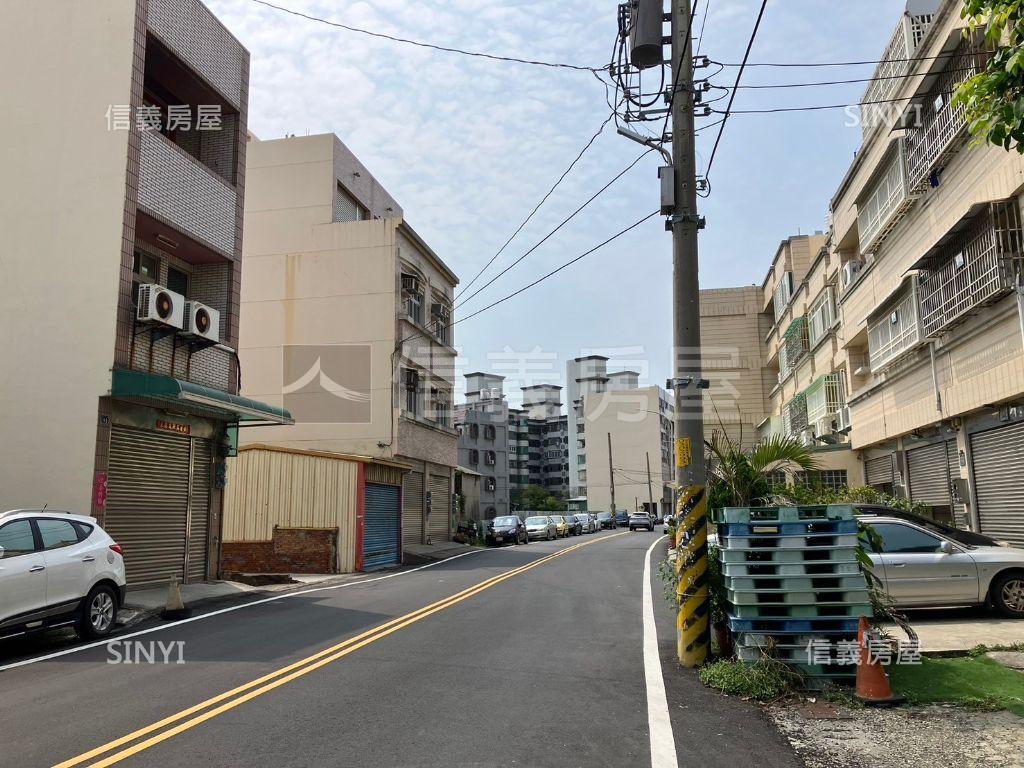 近市場✪三房＋１室附車位房屋室內格局與周邊環境