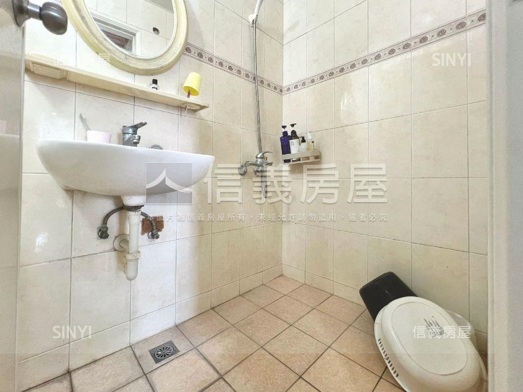 近火車站明亮三房美寓房屋室內格局與周邊環境