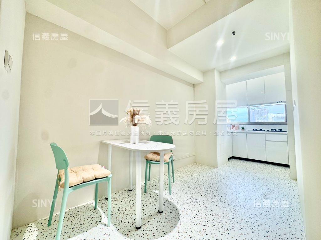 近巨城【柯林頓】三房房屋室內格局與周邊環境