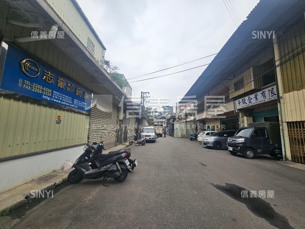 土城永寧乙工廠房５２６坪房屋室內格局與周邊環境