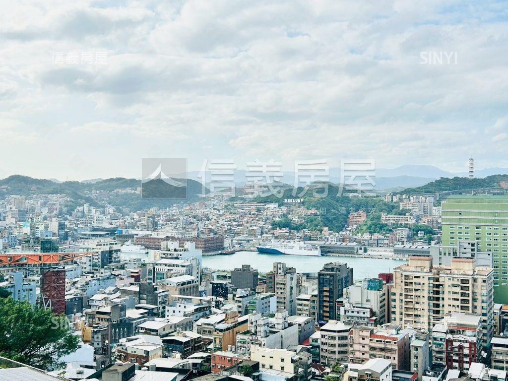 極品。海景三房平面車位房屋室內格局與周邊環境