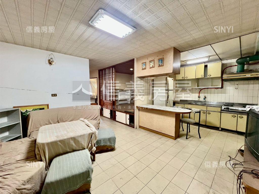 西門圓環旁公寓房屋室內格局與周邊環境
