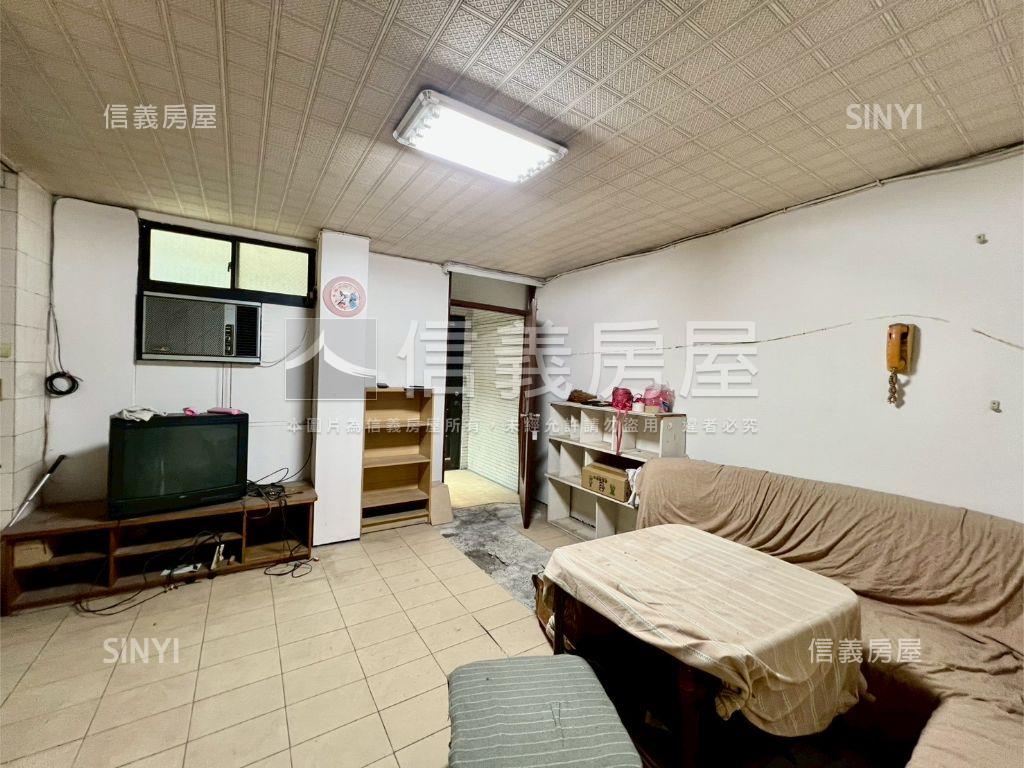 西門圓環旁公寓房屋室內格局與周邊環境