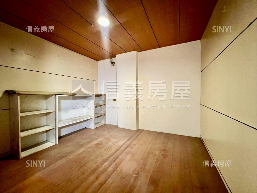 西門圓環旁公寓房屋室內格局與周邊環境