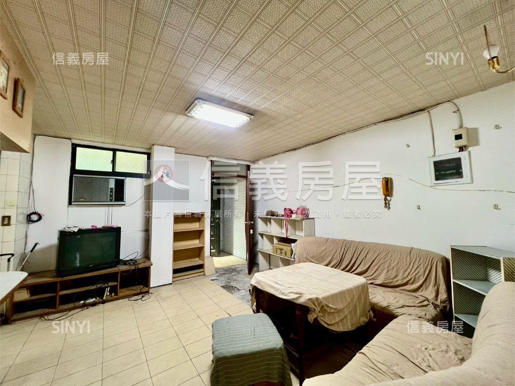 西門圓環旁公寓房屋室內格局與周邊環境