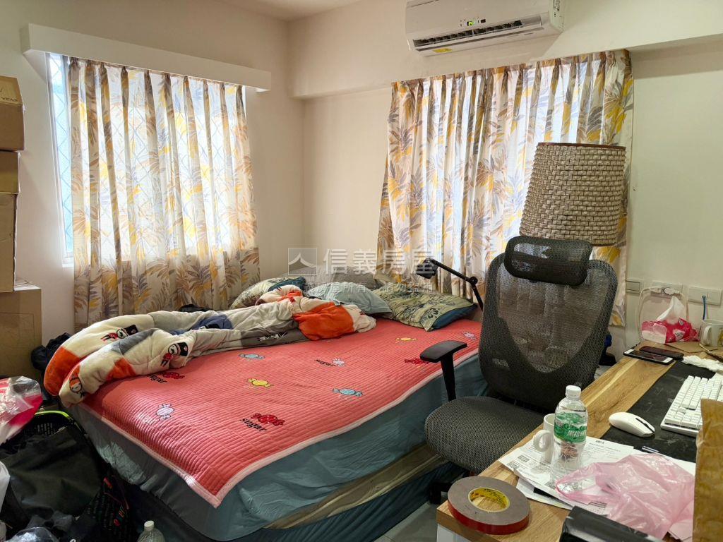 花園稀有大四房坡平車位房屋室內格局與周邊環境