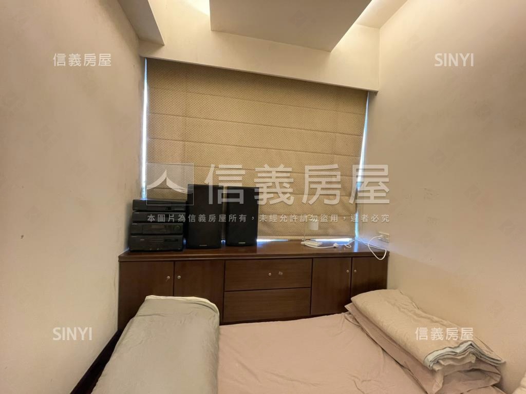 美麗河畔景觀河景房房屋室內格局與周邊環境