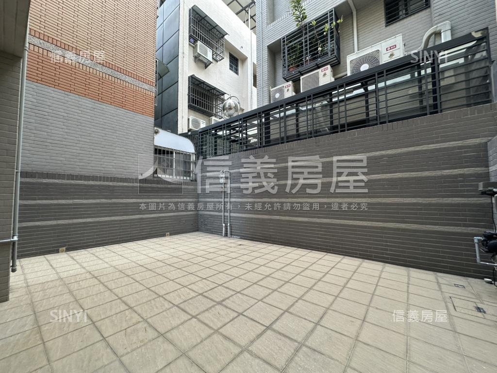 台積電梯邊間大地坪店住房屋室內格局與周邊環境