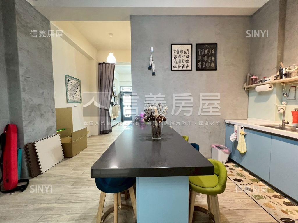 近彰化市輕屋齡❤溫馨美墅房屋室內格局與周邊環境