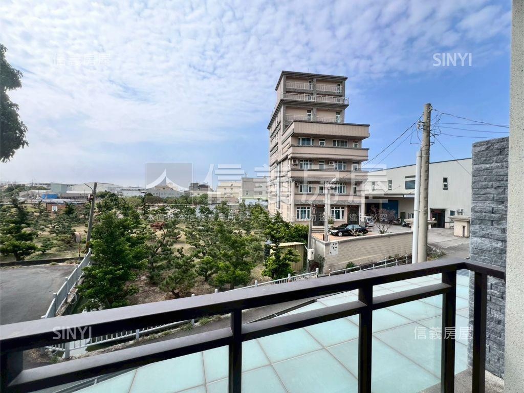 近彰化市輕屋齡❤溫馨美墅房屋室內格局與周邊環境