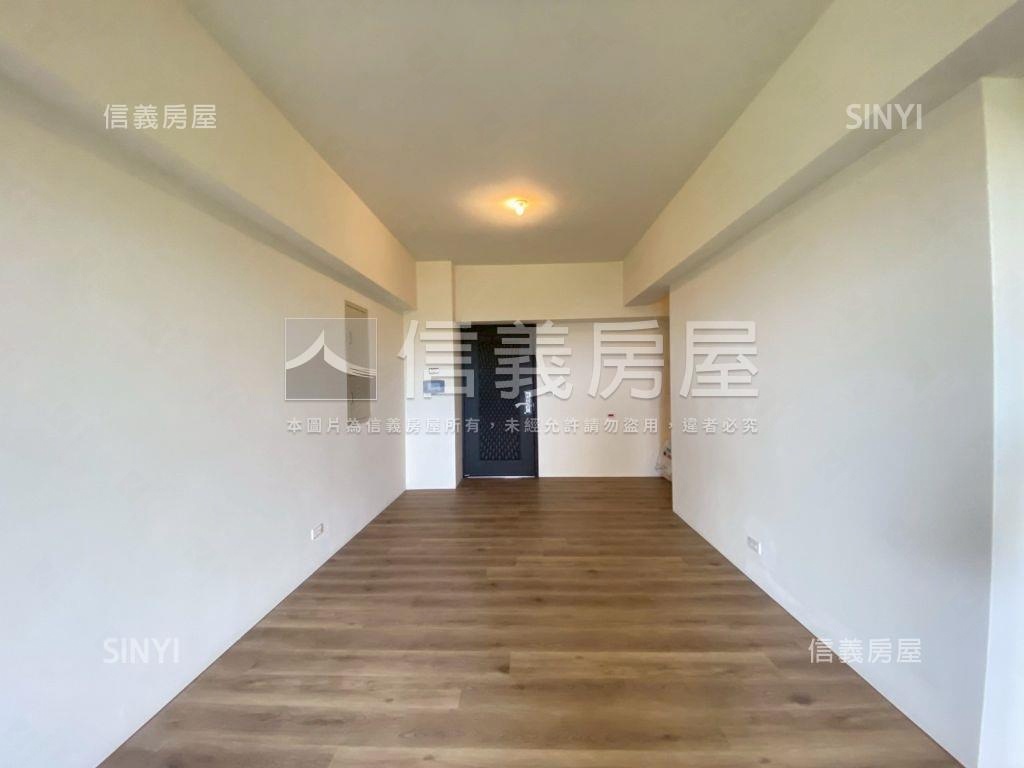 新城峰三房車位遠眺海岸線房屋室內格局與周邊環境